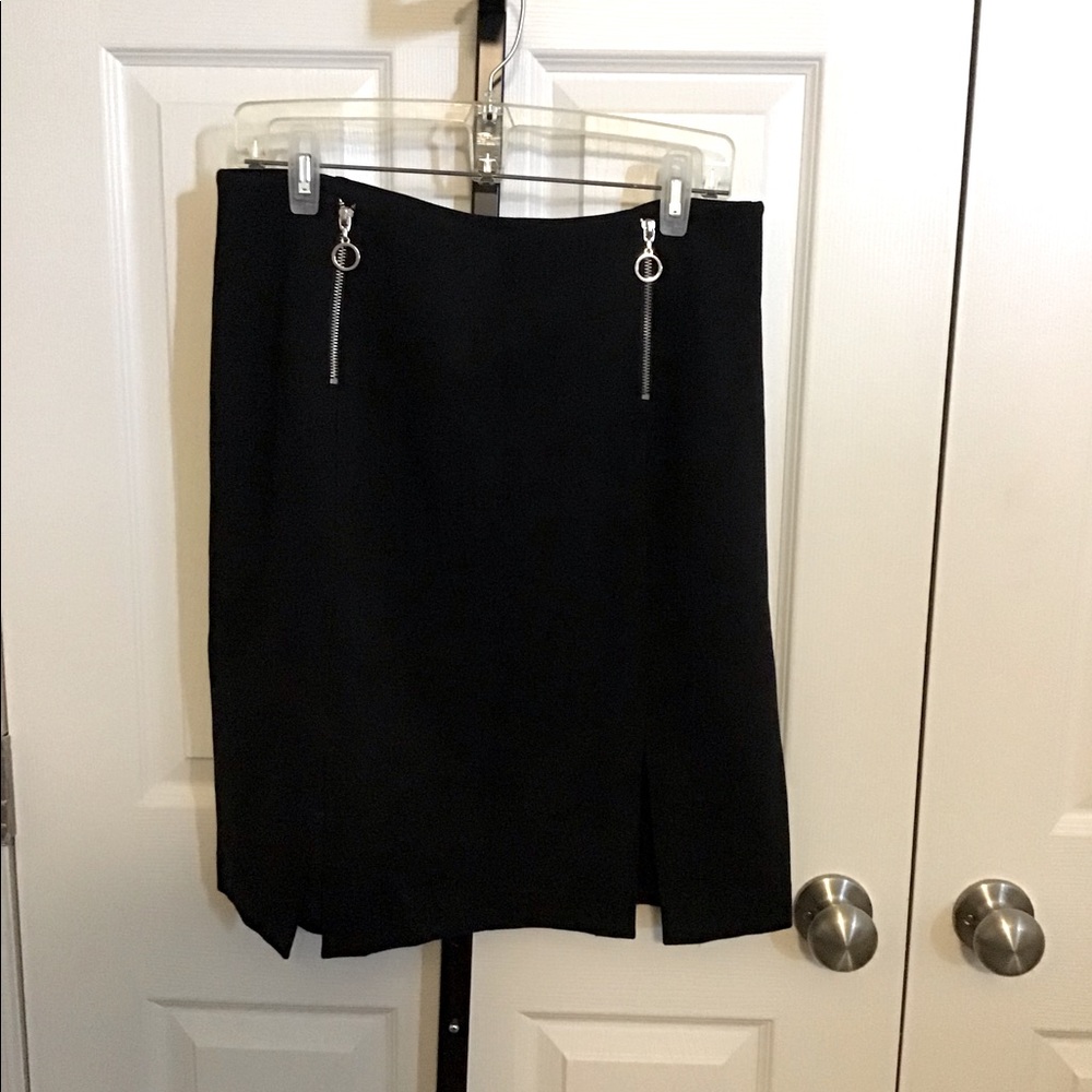 NY & Co NWT short suit skirt